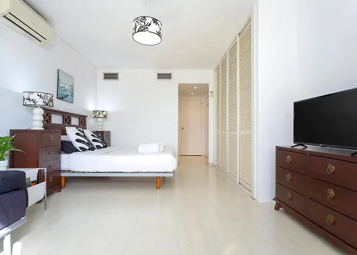 Playamar Flat In The With Pool, Tennis And Paddle Court, Gardens Torremolinos