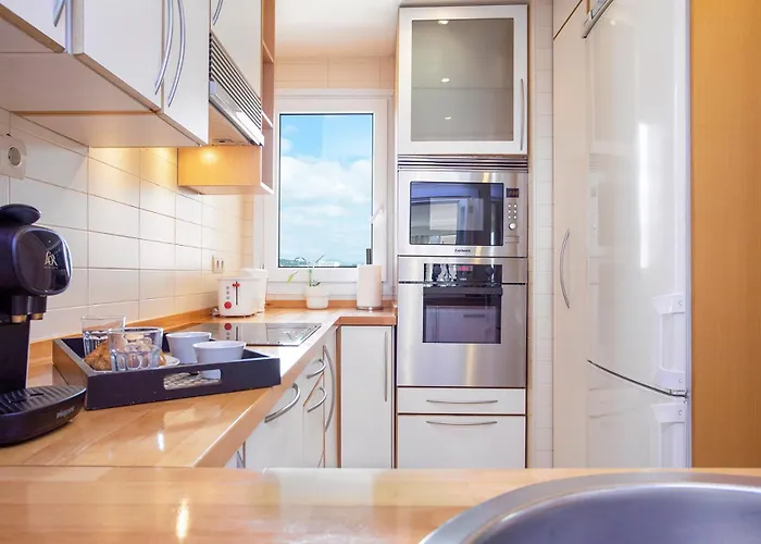 Playamar Flat In The With Pool, Tennis And Paddle Court, Gardens * Torremolinos