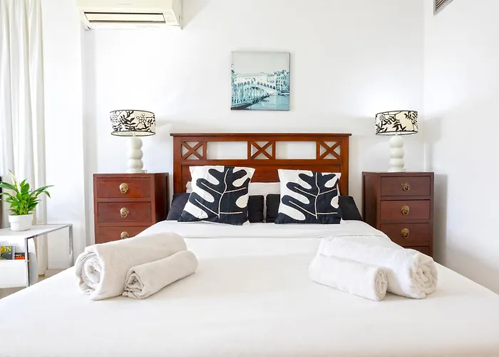 Playamar Flat In The With Pool, Tennis And Paddle Court, Gardens Διαμέρισμα *